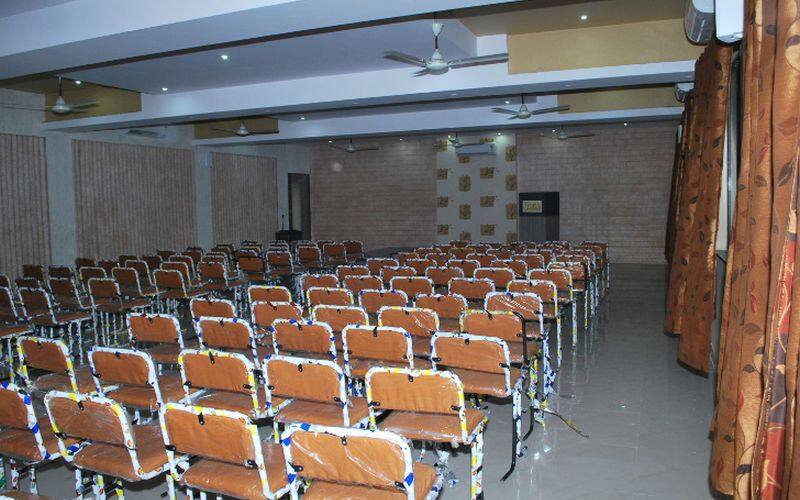 Tuljai Hotel, Khamgaon 5